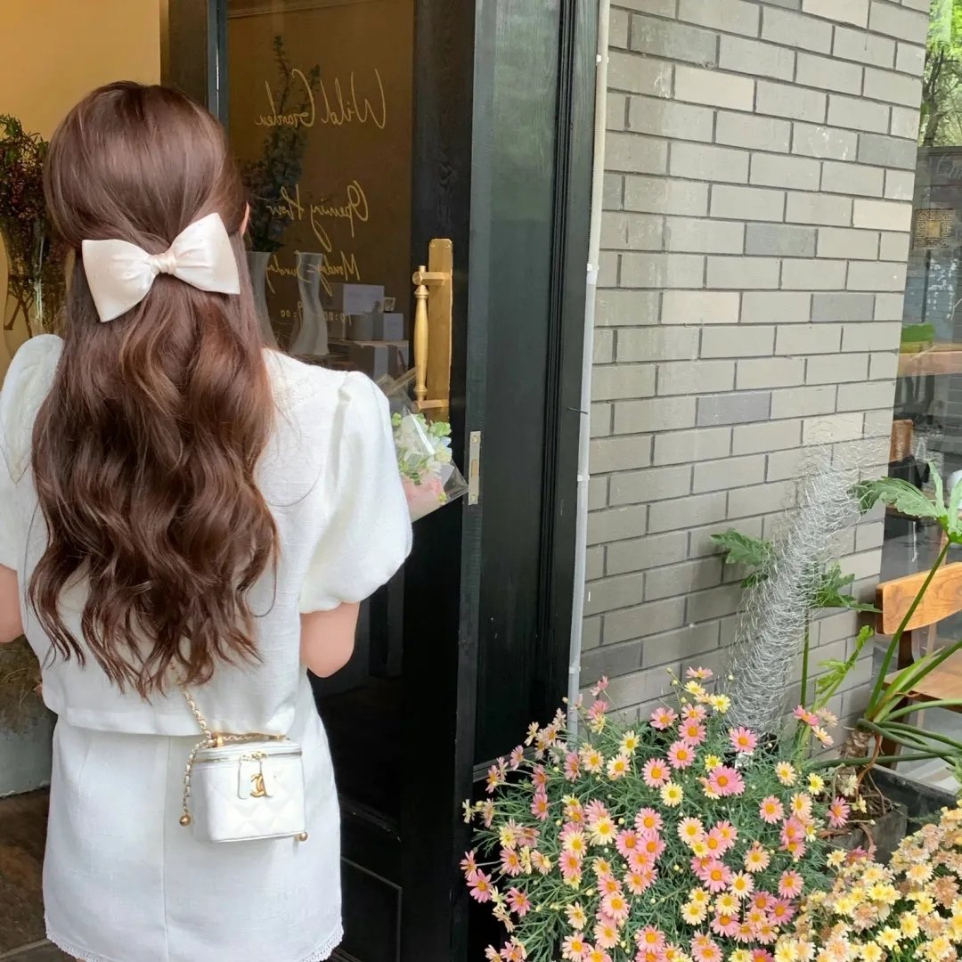 地球脸红了